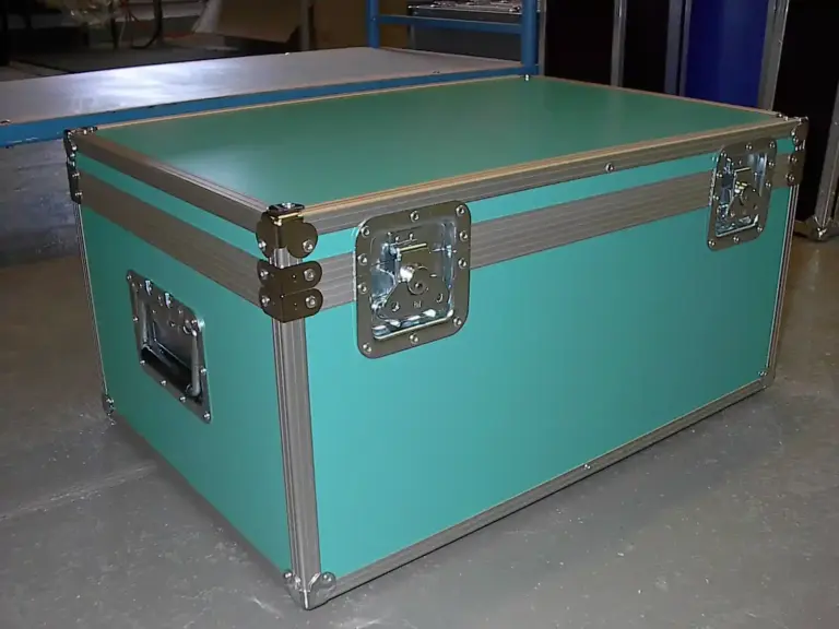 Flightcase mit Aluminiumkanten