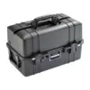 Peli Air Case 1465, Schwarz, geschlossen, Griff aufgestellt