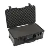 Peli Air Case 1535, Schwarz, geöffnet, mit Schaumstoff