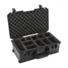 Peli Air Case 1535, Schwarz, geöffnet, mit TrekPak-Trennsystem