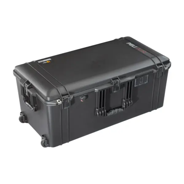 Peli Air Case 1646, Schwarz, geschlossen