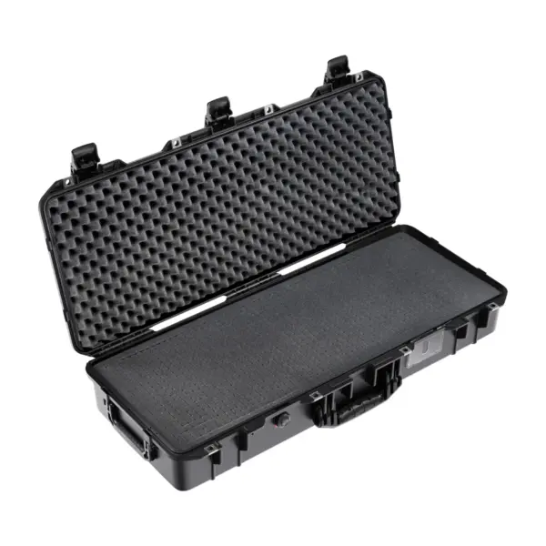 Peli Air Case 1705, Schwarz, geöffnet, mit Schaumstoff
