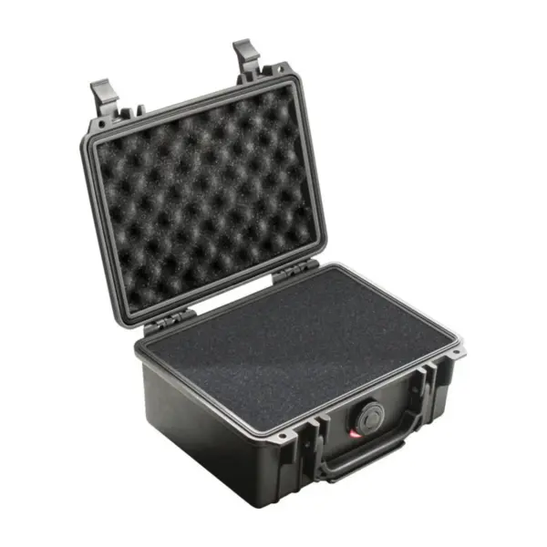 Peli Protector Case 1150, Schwarz, geöffnet, mit Schaumstoff