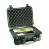 Peli Protector Case 1450, Schwarz, geöffnet, mit Schaumstoff und eingelegtem Gerät