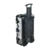 Peli Protector Case 1670, Schwarz, aufrecht mit ausgezogenem Teleskopgriff