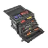 Peli Protector Case 0450, Schwarz, geöffnet, mit eingelegtem Werkzeug